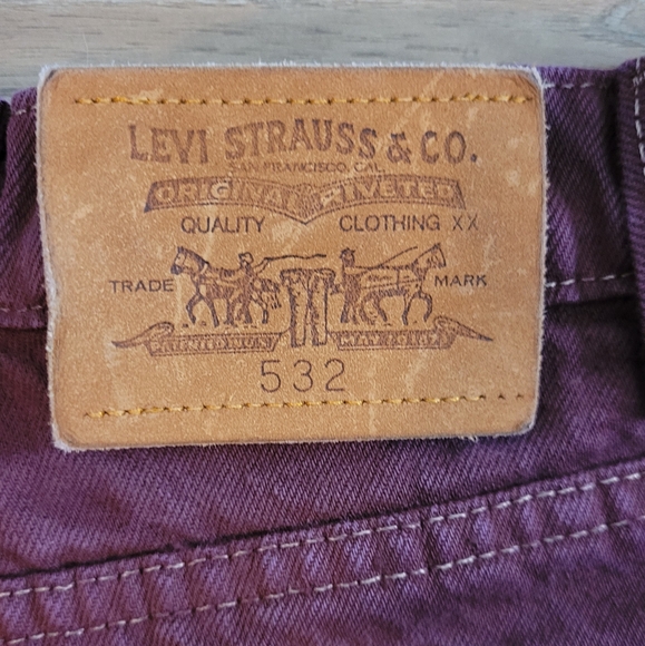 Vintage LEVI shorts - Picture 3 of 3